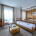 Tanecnica 3*