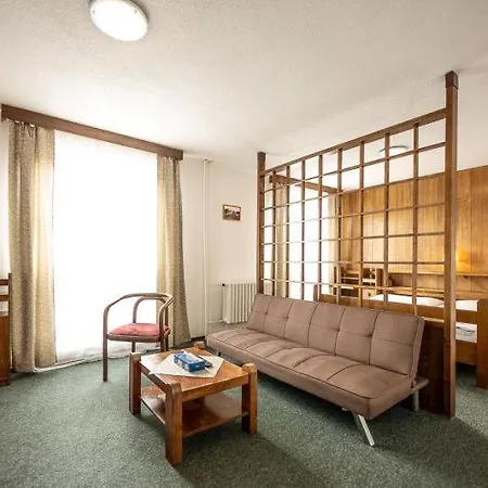 Tanecnica 3*