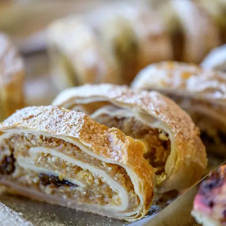 Tanecnica 3* Пустевны