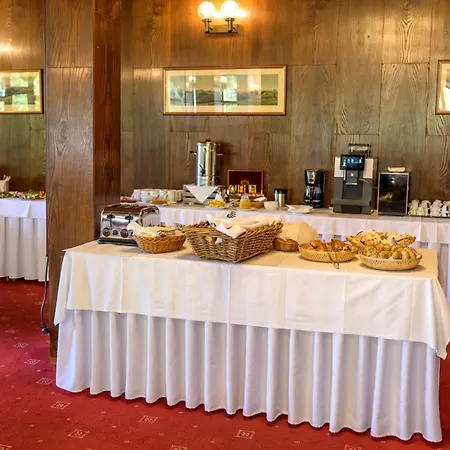 Tanecnica 3* Пустевны