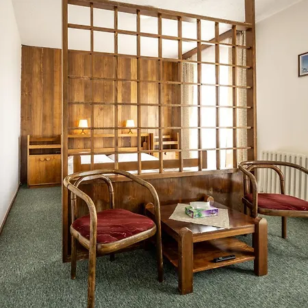 Отель Tanecnica