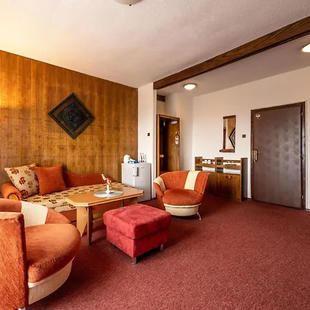 Tanecnica Отель 3*