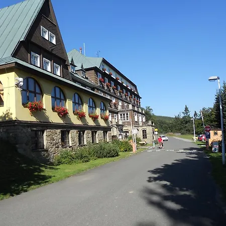 Tanecnica Hotel Pustevny