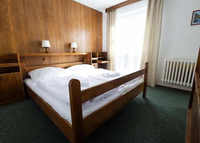 Tanecnica Hotel